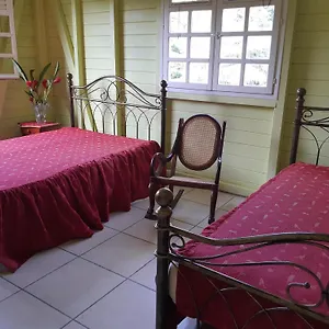 Magnifique à De Bas, Les Saintes Hébergement de vacances